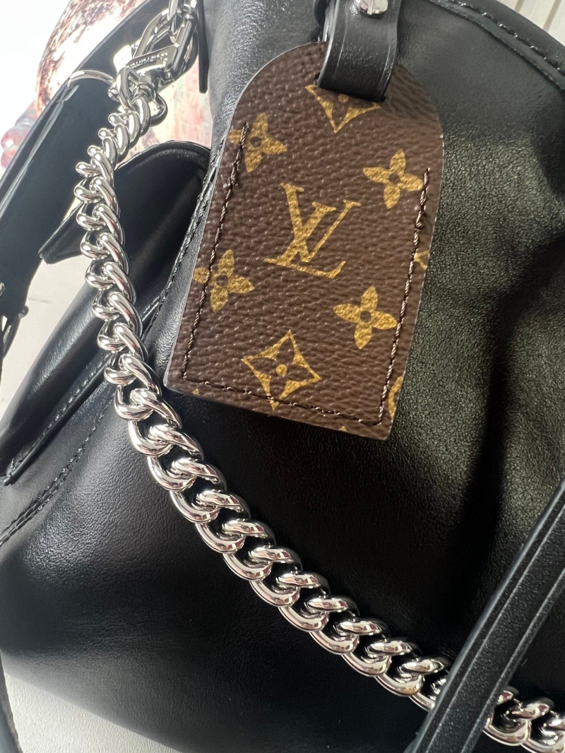 LV Shopping Bags